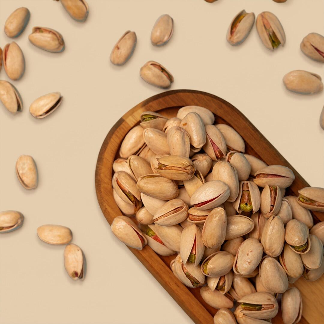فستق أكبري ملح وليمون